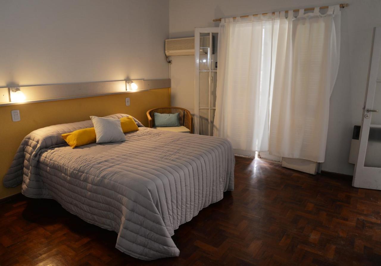 Hostel Kuyuk Mendoza Bagian luar foto